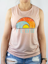 Load image into Gallery viewer, Women&#39;s Flow Tank - Peach
