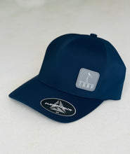Load image into Gallery viewer, Tarp golf Stickman Flexfit Delta Hat-Navy
