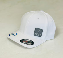 Load image into Gallery viewer, Tarp Golf Stickman Flexfit Cool &amp; Dry Hat-white
